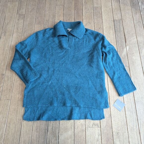Falls Creek Sweaters - NWT women's Falls Creek Teal Knit v-neck collared Sweater size large